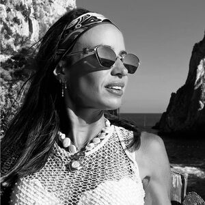 Meet your Posher, Sally